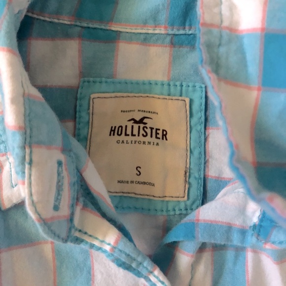 Woman’s flannel long sleeve - Picture 2 of 2